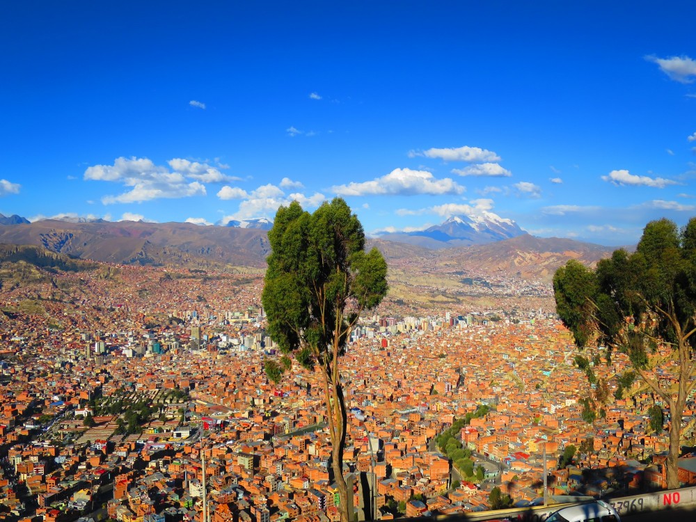 ボリビア・ラパスの観光と世界遺産を楽しむ旅へ