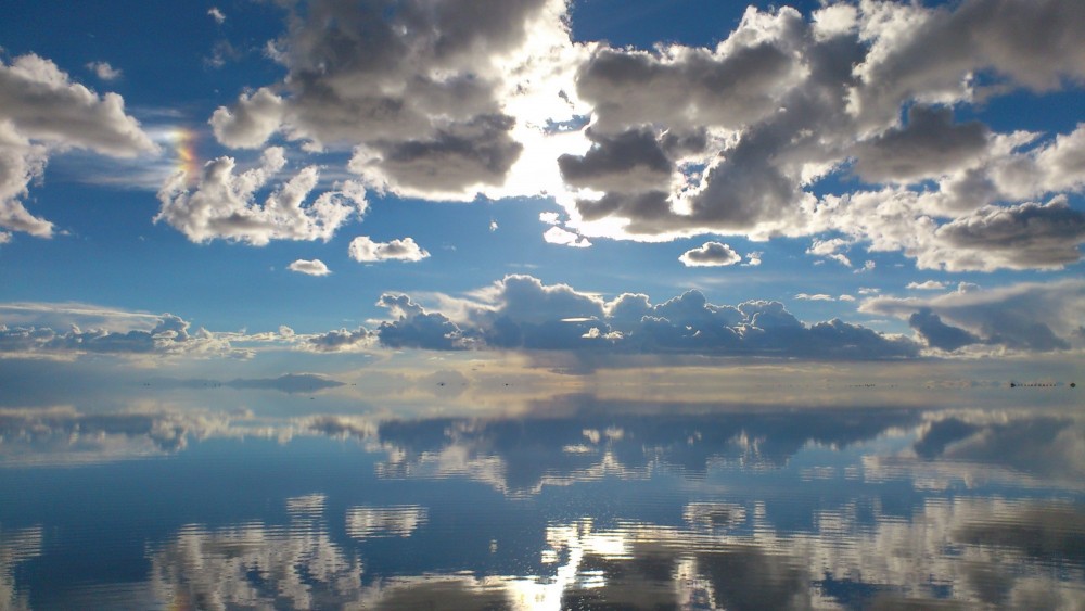 これぞ「天空の鏡」ボリビア・ウユニ塩湖の魅力とは？！