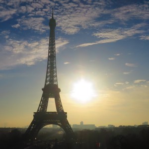 パリからモンサンミッシェルへの行き方ガイド｜所要時間や乗り換え方法も解説