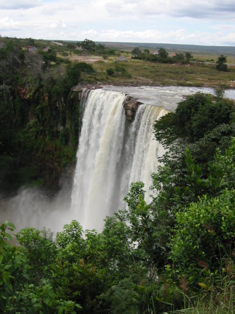ベネズエラ ギアナ高地 アウヤンテプイ ロライマ ダブル登頂 エンジェルフォール