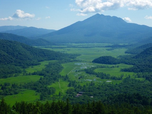 尾瀬ヶ原と燧ケ岳