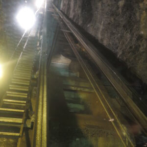 ラウターブルンネン|トリュンメルバッハの滝|グリンデルワルド|スイス|世界遺産|スイス旅行@ブループラネットツアー