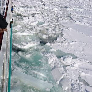 世界遺産 神秘の冬 知床3日間