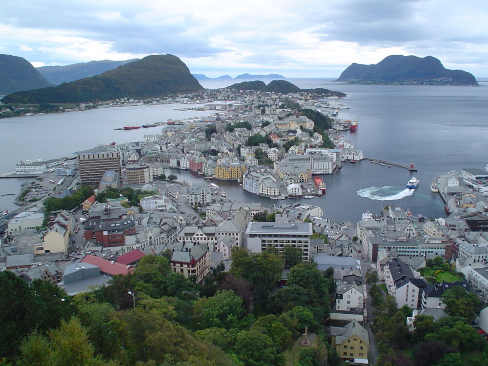 ノルウェーの世界遺産一覧｜周囲の観光スポット情報も紹介｜旅人ガイド【ノルウェー編】